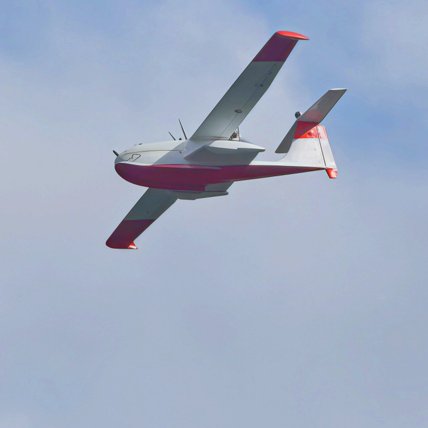 #OverWaterTakeoff
#UnmannedAerialVehicle
#AerialSurveillance
#AmphibiousDrone